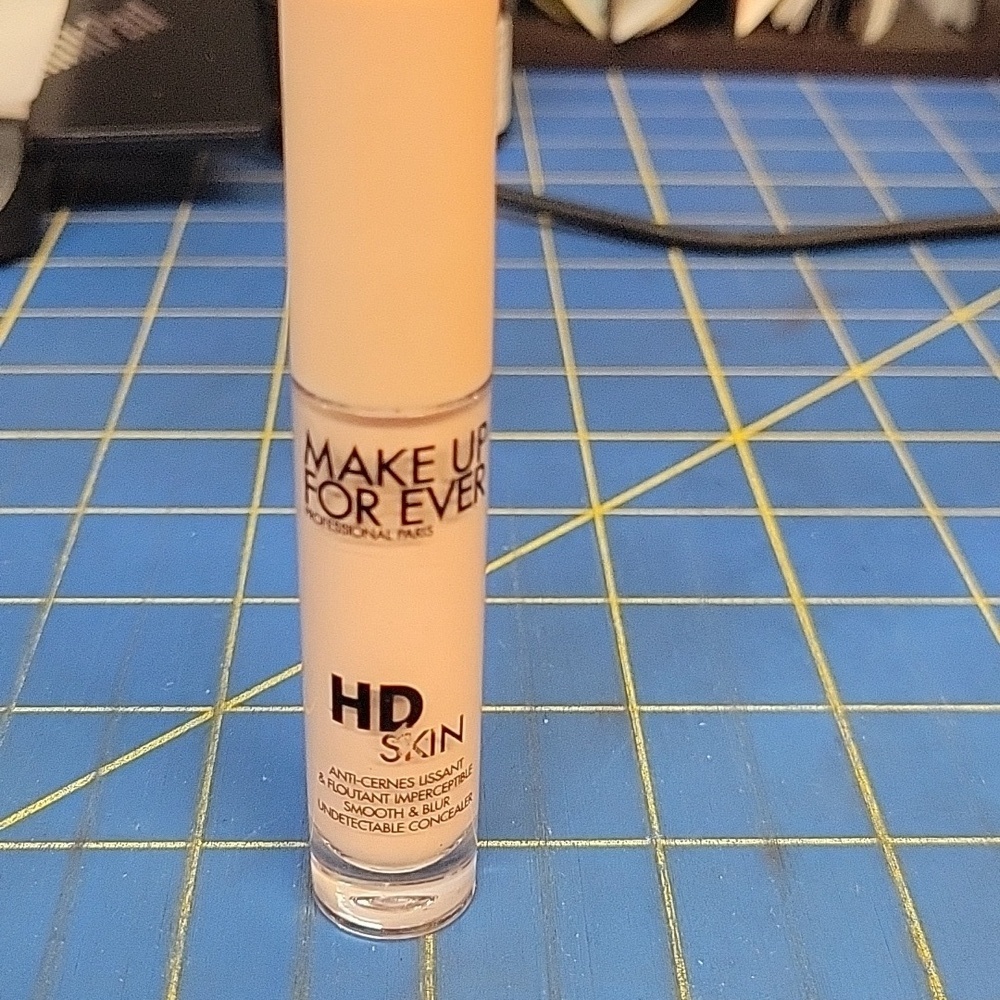 Makeup Forever HD Skin 1.5(R) Concealer New Tube 4.7ml